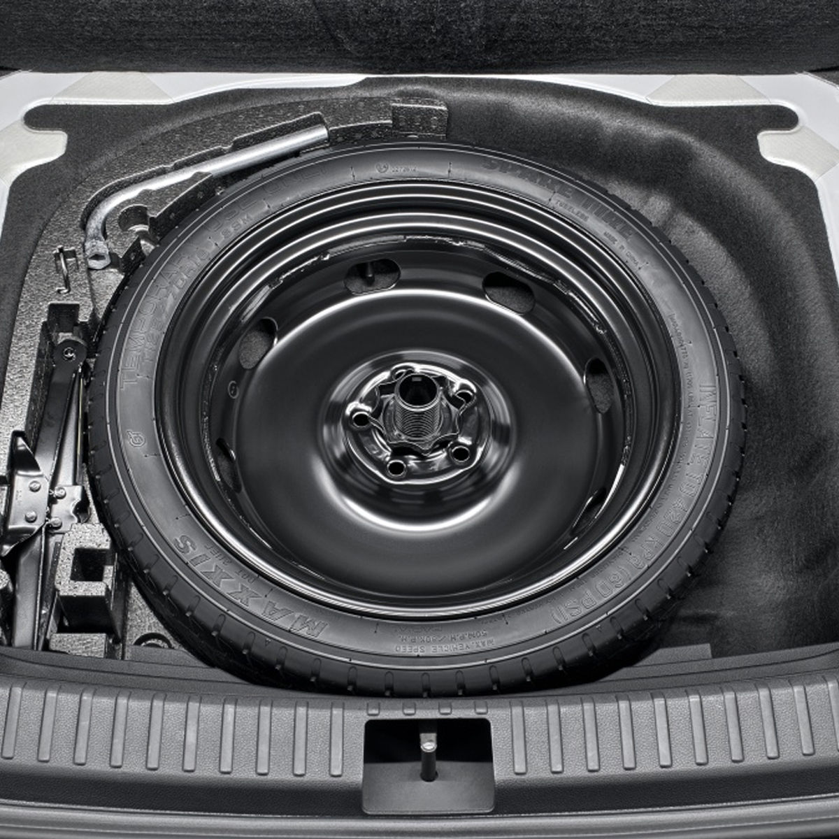 Set for spare wheel