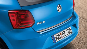 Protective strip for the tailgate