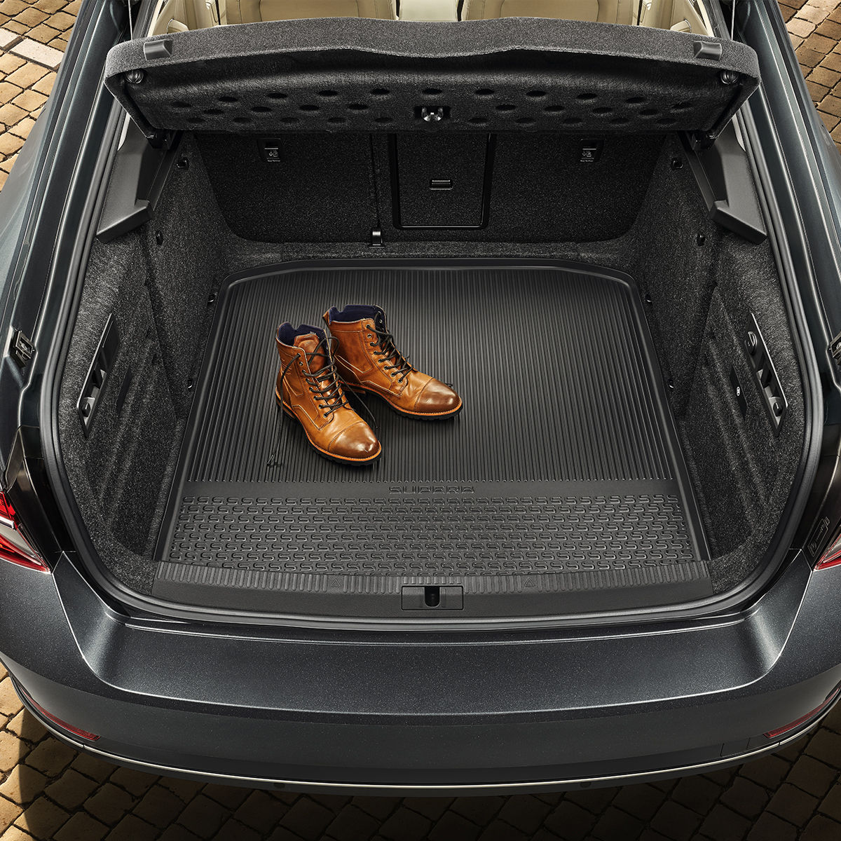 Protective boot tray