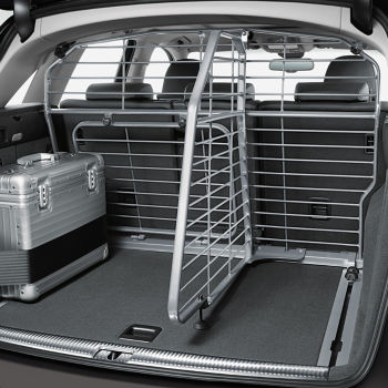 Partition grille for luggage compartment