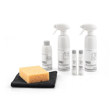 Cleaning agent set with bag