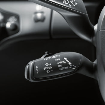 Retrofit solution for the cruise control system, for vehicles without a heated multifunction steering wheel