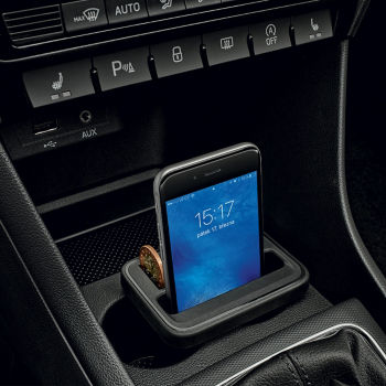 Multimedia holder