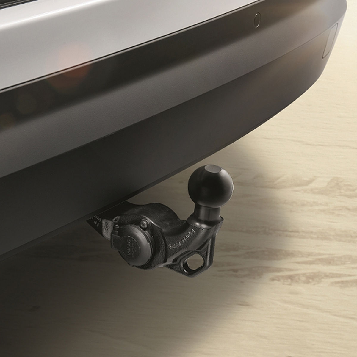 Tow bar - foldable