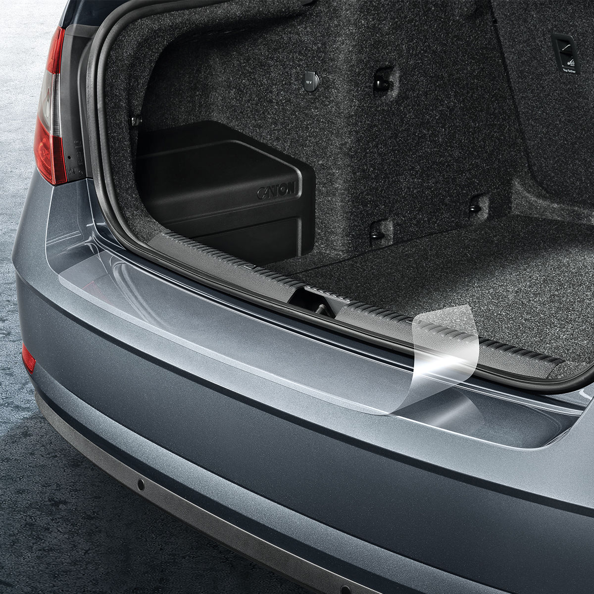 Protective film                                                       for the rear bumper Combi