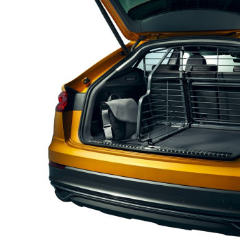 Partition grille for luggage compartment