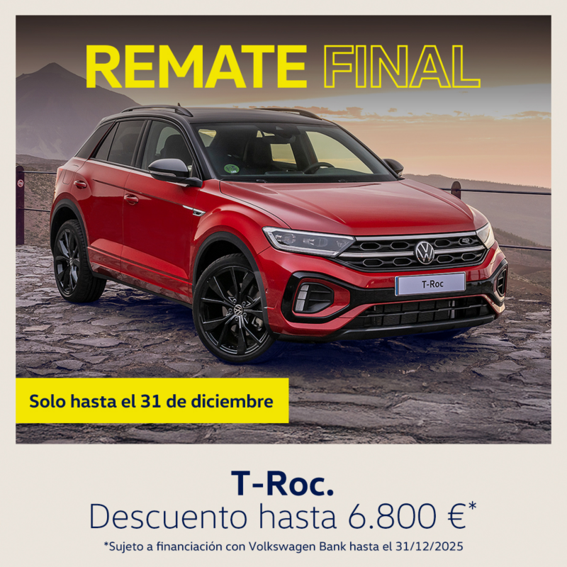 T-Roc azul, vista delantera izquierda. Texto promoción: Desde 22.000€. Sujeto a financiación con Volkswagen Bank.