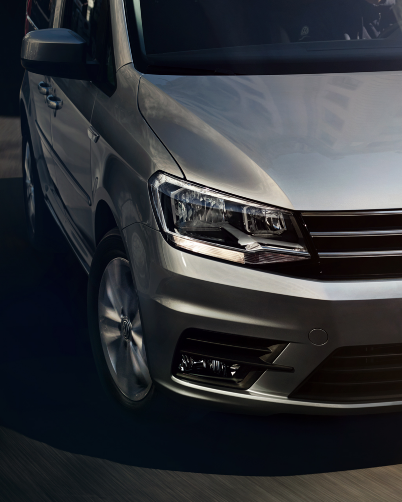 La parte delantera del VW Caravelle 6.1.