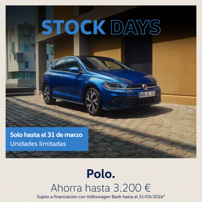 Volkswagen Polo azul, vista lateral derecha. Texto promoción: Ahorra hasta 3.200€. Sujeto a financiación con Volkswagen Bank.