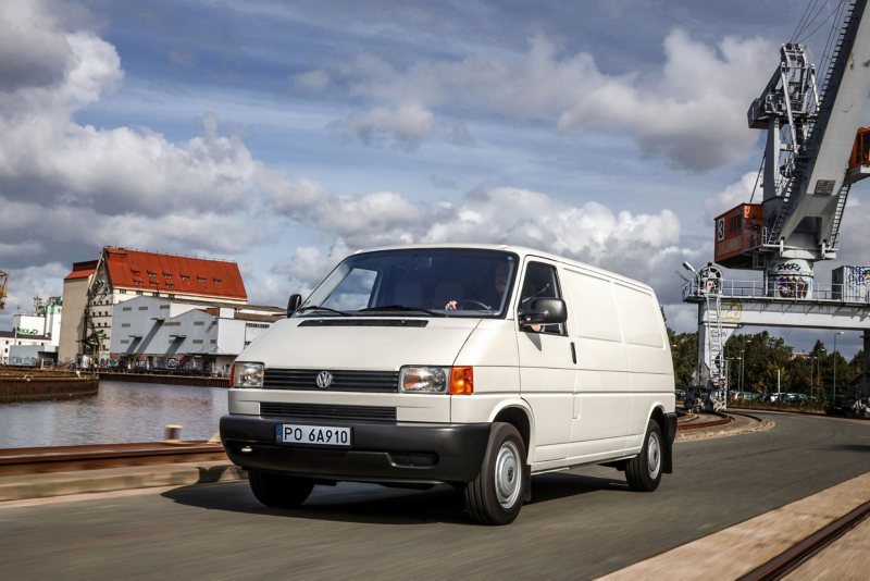 Transporter T4 na drodze