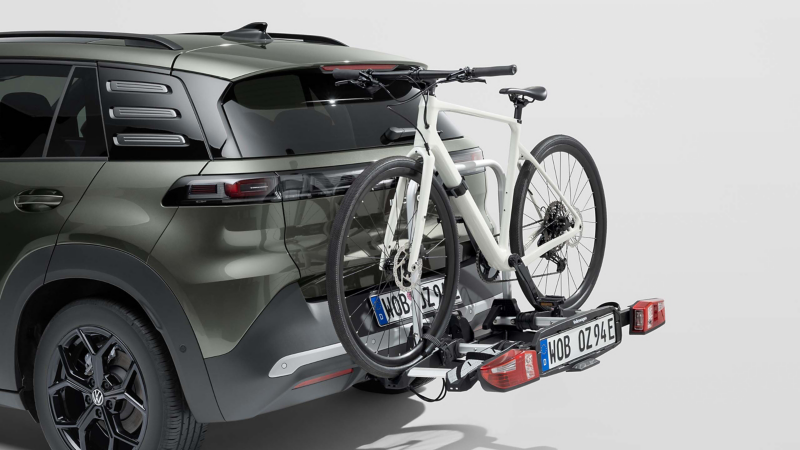 VW Zubehör Fahrradträger „Premium II“ für ID. Cross am Heck