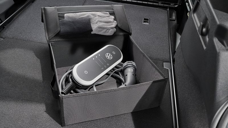 Die praktische VW Zubehör Faltbox für E-Ladekabel