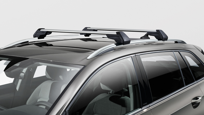 Cross bars by VW Accessories on a VW Golf Variant