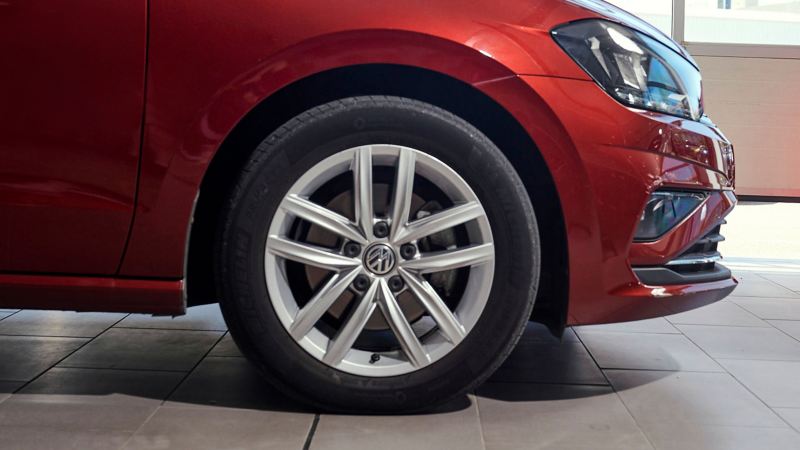 Close-up wheel incl. rim of a VW Golf Sportsvan