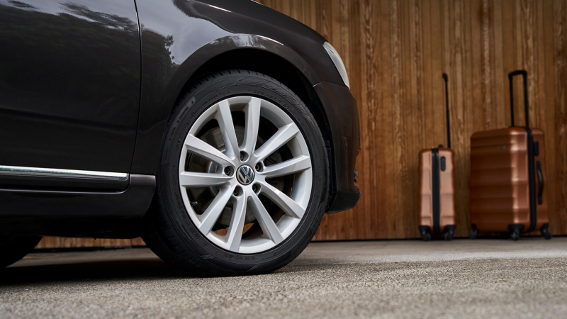 Close-up wheel incl. rim of a VW Passat B7