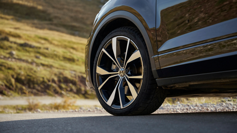 Nahaufnahme VW T-Roc 1 Rad