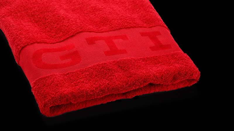 Toalla de playa roja de la Colección GTI