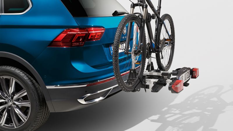 Porte-vélos sur boule d’attelage des Accessoires VW pour la VW Tiguan