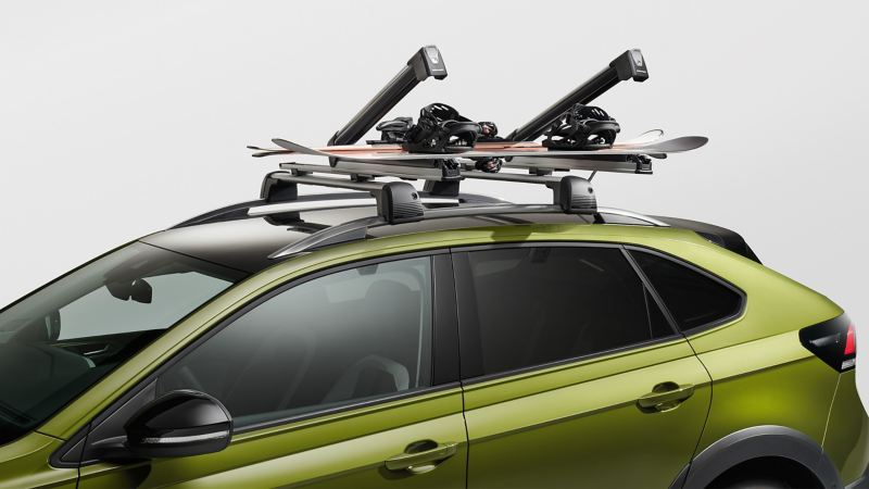 Ski and snowboard holder from VW Accessories for the VW Taigo