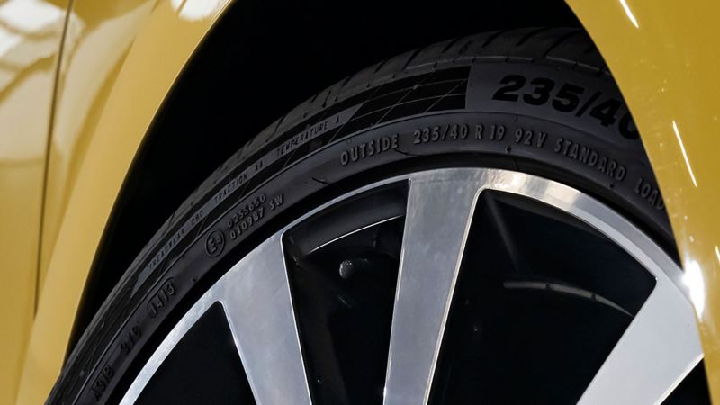 A VW tyre with different labellings