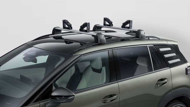 VW Zubehör Universalhalterung für ID. Cross auf Autodach