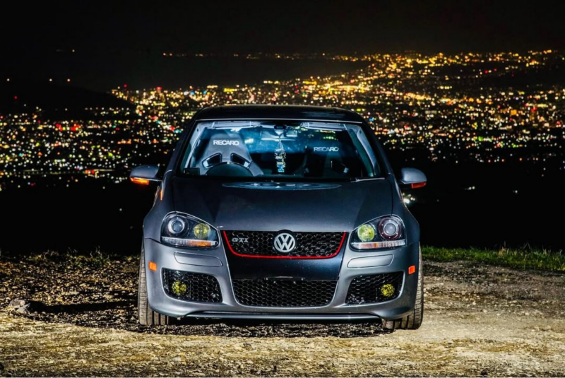 volkswagen car with night view