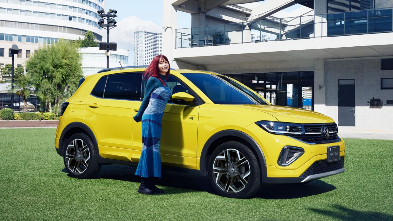 新型T-CrossのCM出演中 AiNA THE ENDさんオススメ ワンコとのドライブ