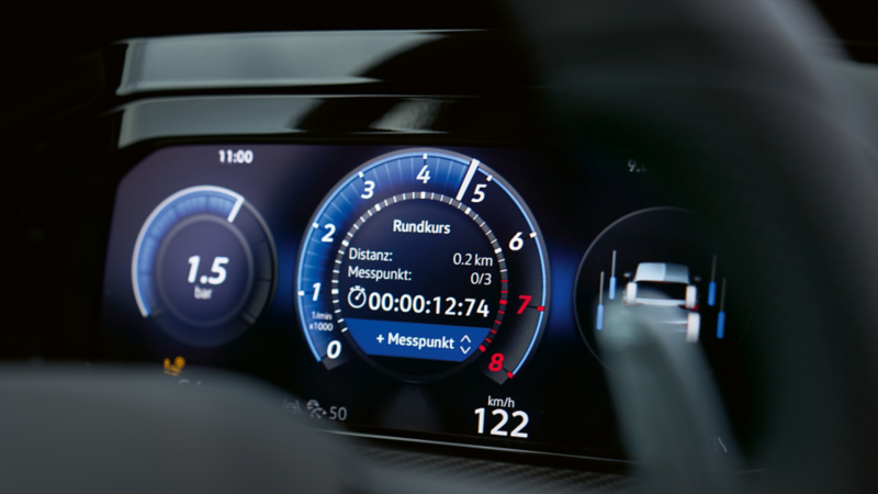 Volkswagen純正インフォテイメントシステム"Discover Pro“