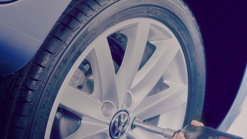 タイヤパンク補償サービス 保証 サービスプログラム アフターサービス フォルクスワーゲン公式