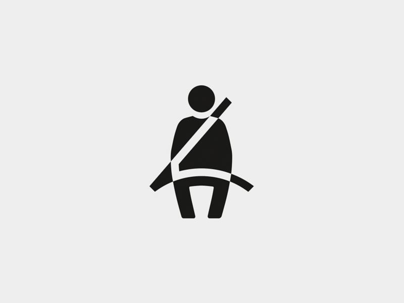 儀錶板警示燈符號 - 駕駛座安全帶未繫警示，往前正坐的人物符號，身上有安全帶斜扣的線條