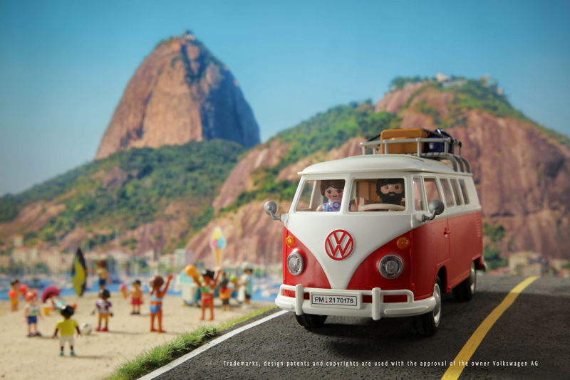 Volkswagen Bulli jako miniaturka PLAYMOBIL