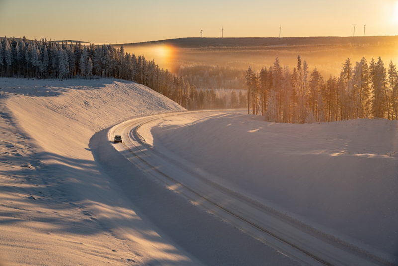 VW ID.3 i vinterlandskap