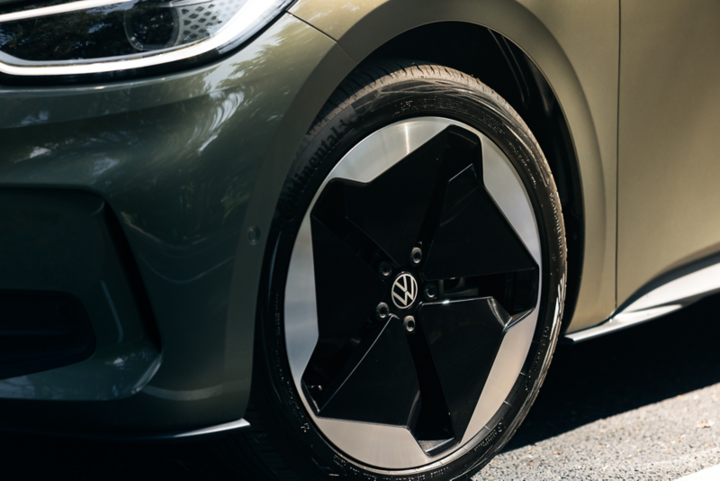 Close up of the wheels on an ID.3