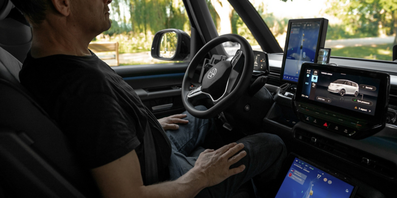 Safety driver in the driver's seat of the autonomously driven ID. Buzz.