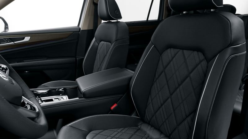 The diamond-stiched quilted leather seats of the 2024 Atlas.