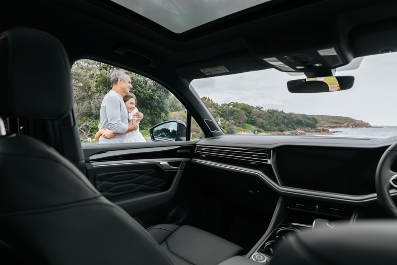 Interior view of Volkswagen Touareg R 