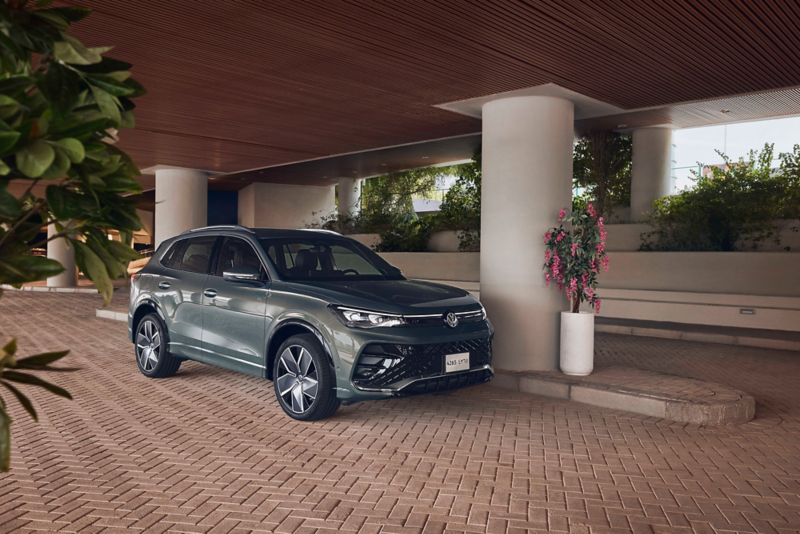  front 3/4 angle of a grey tiguan  in an undercover parking area