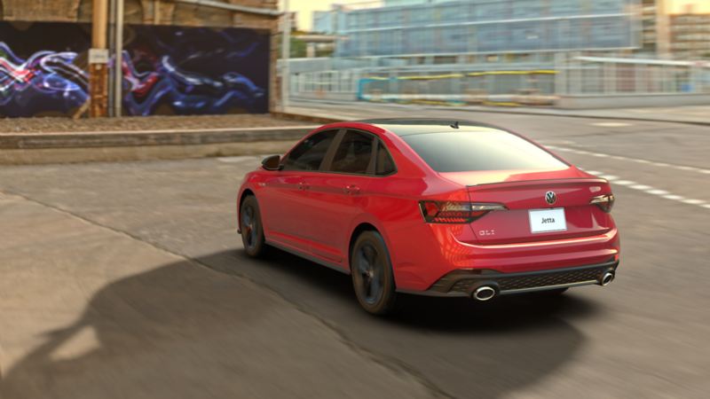 Une VW Jetta GLI rouge 2022 sur la route