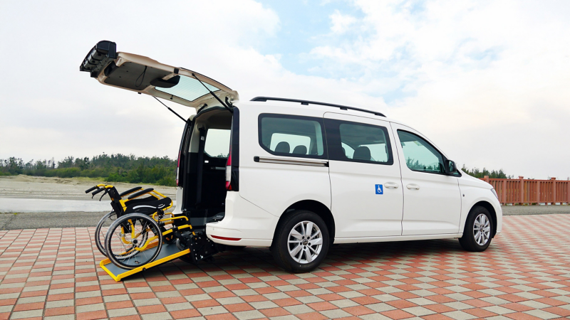 福斯商旅與合作改裝商推出Caddy Maxi EasyLife福祉車 國際身心障礙者日正式亮相 自由無礙出行更Easy