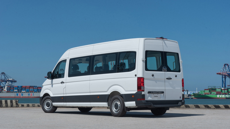 歐洲原裝進口 同級唯一原廠大型商旅九人座客車 The New Crafter 新世代旗艦 進化上市