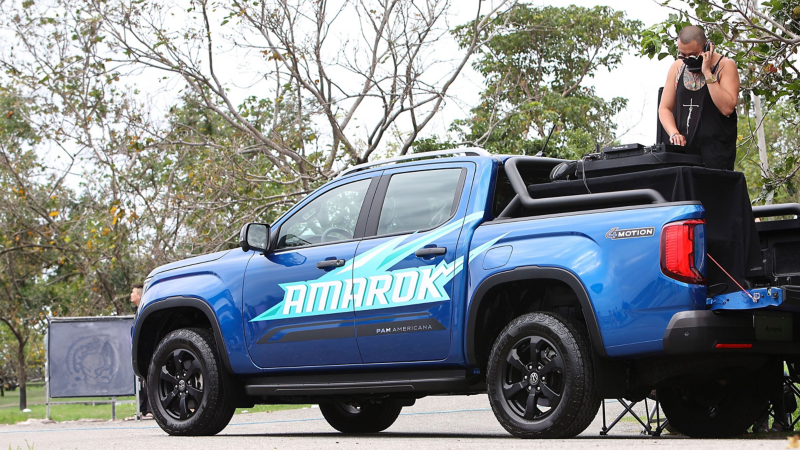 全新Amarok化身為DJ應援車，在賽事期間釋放強勁音浪，也提供必須的補給品