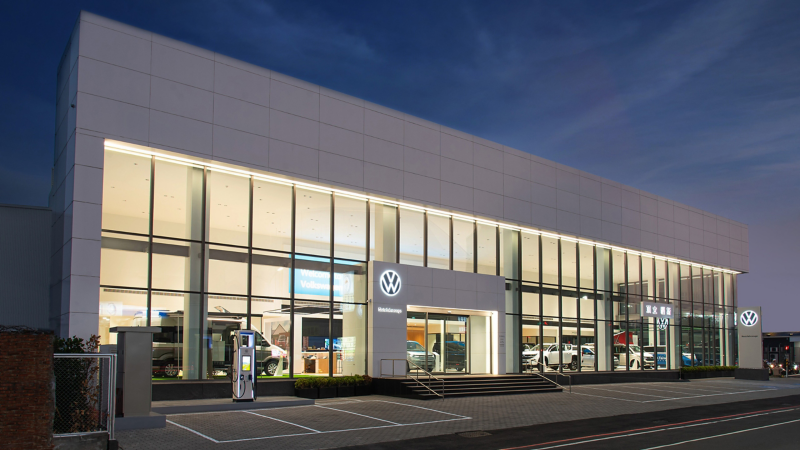 台灣福斯商旅「亞洲最大」台南旗艦展示中心落成　 攜手頂立汽車深耕南台灣 再創頂級服務新標竿