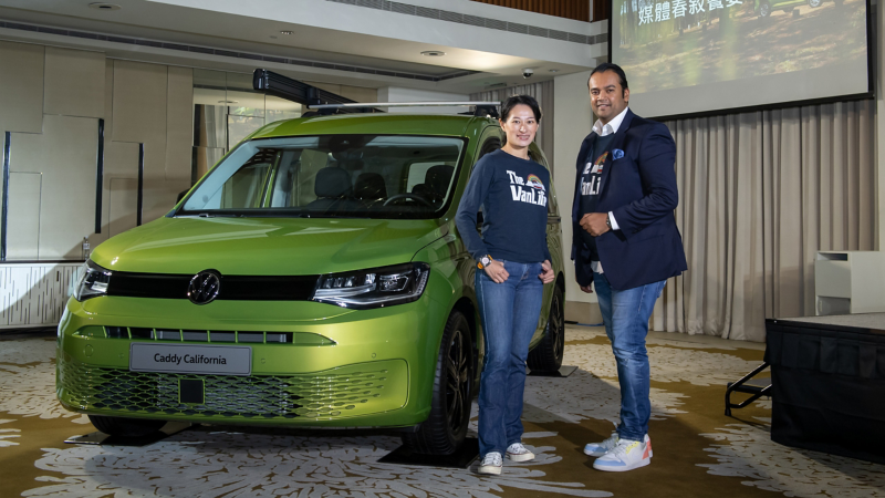 Caddy California亦可選配「全景玻璃車頂」，讓戶外旅行不論晴雨都能隨心展開，與家人共享大自然之美。