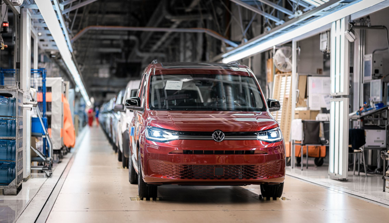 Nowe Caddy 5 w fabryce