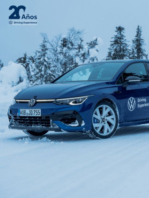 Un Volkswagen en la nieve