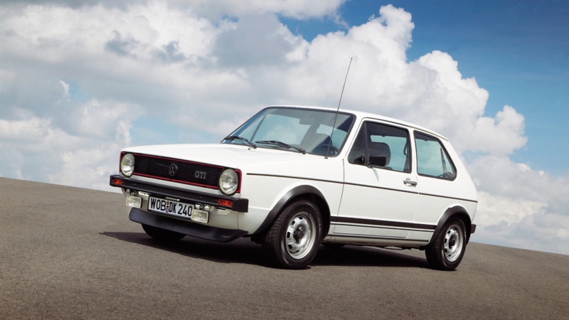 La première Golf GTI est sur une place