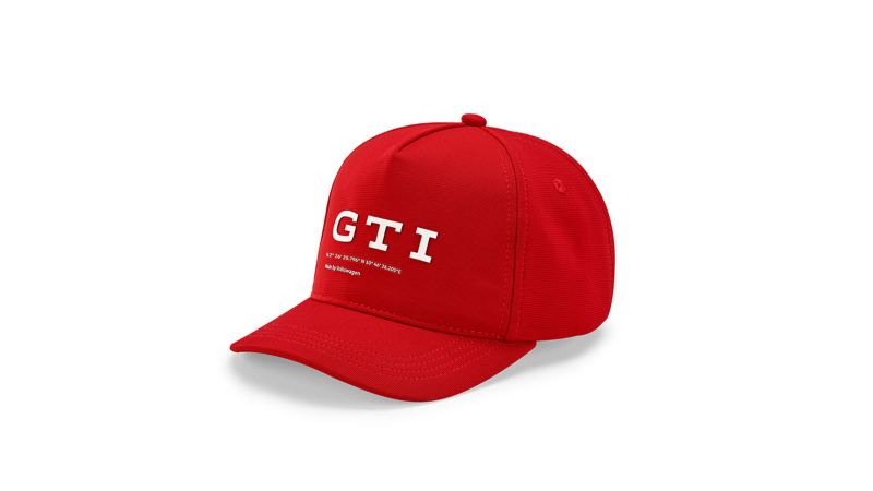 Gorra para niño en color rojo con siglas GTI bordadas en hilo blanco.