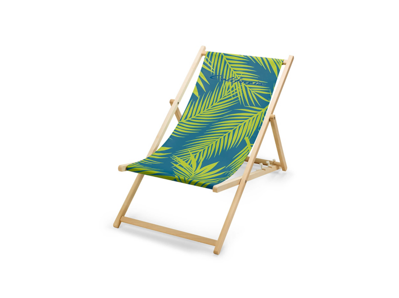 Photo showing the deck chair product. 