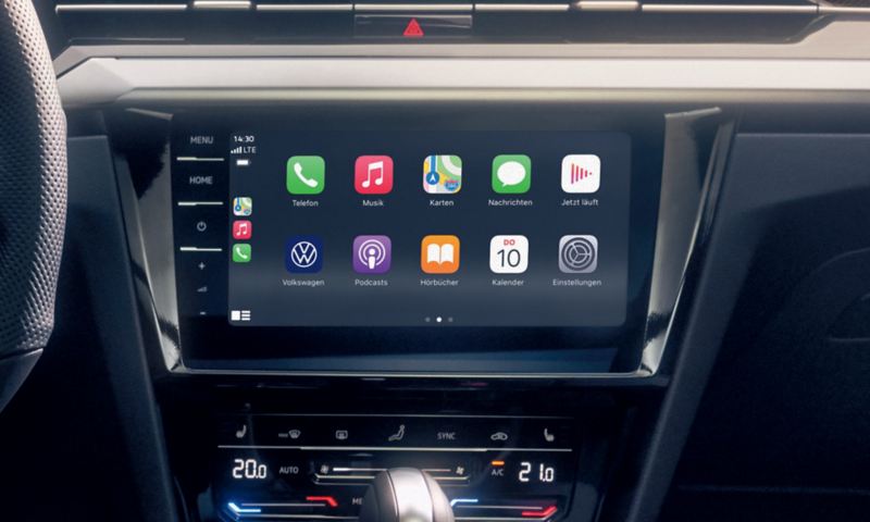VW Arteon Shooting Brake mit App-Connect Auswahl auf einem Farbbildschirm: Telefon, Musik, Karten, Nachrichten und viele mehr.