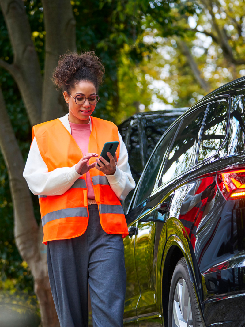 Woman writes SMS to Volkswagen Roadside Assistance